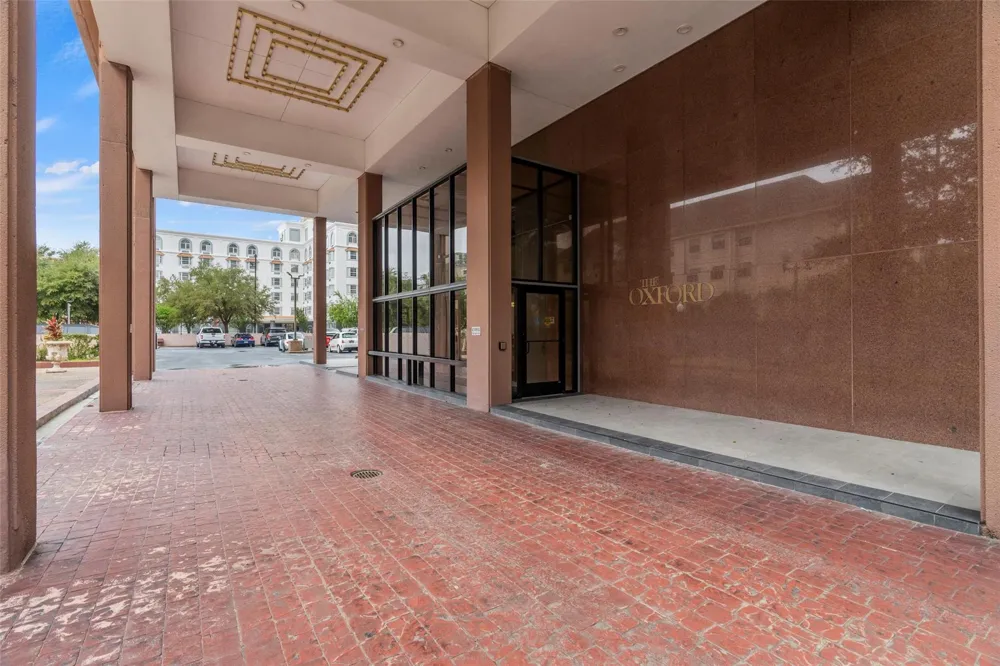 5150 Hidalgo Street #501 Houston, TX 77056