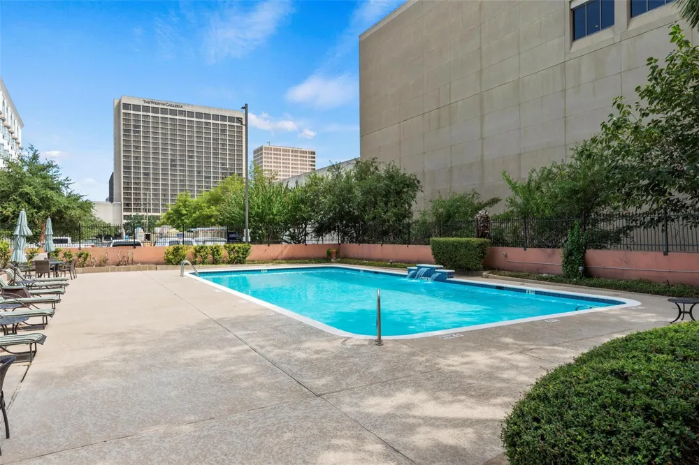 5150 Hidalgo Street #501 Houston, TX 77056