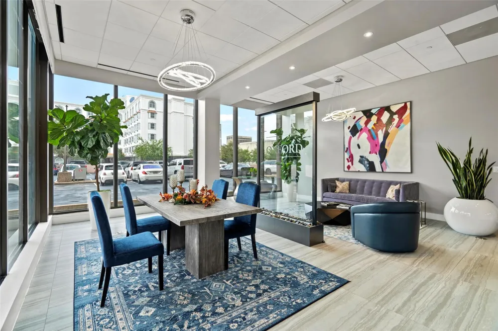 5150 Hidalgo Street #501 Houston, TX 77056