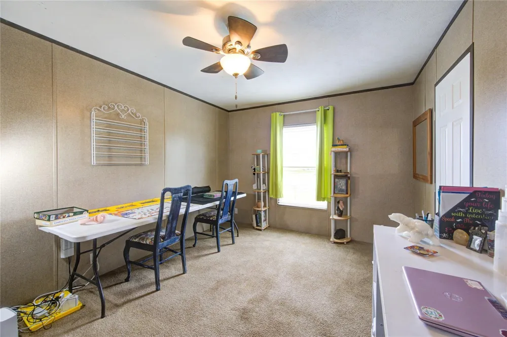2923 County Road 292 Alvin, TX 77511