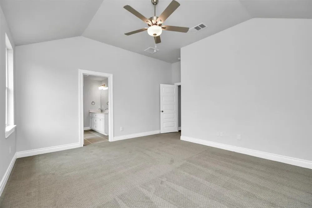 10135 Cabo Del Sol Drive Cleveland, TX 77327