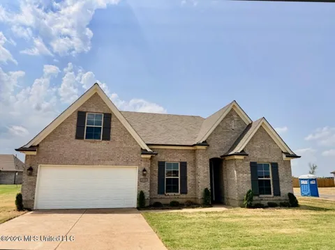 3123 E School Loop Road