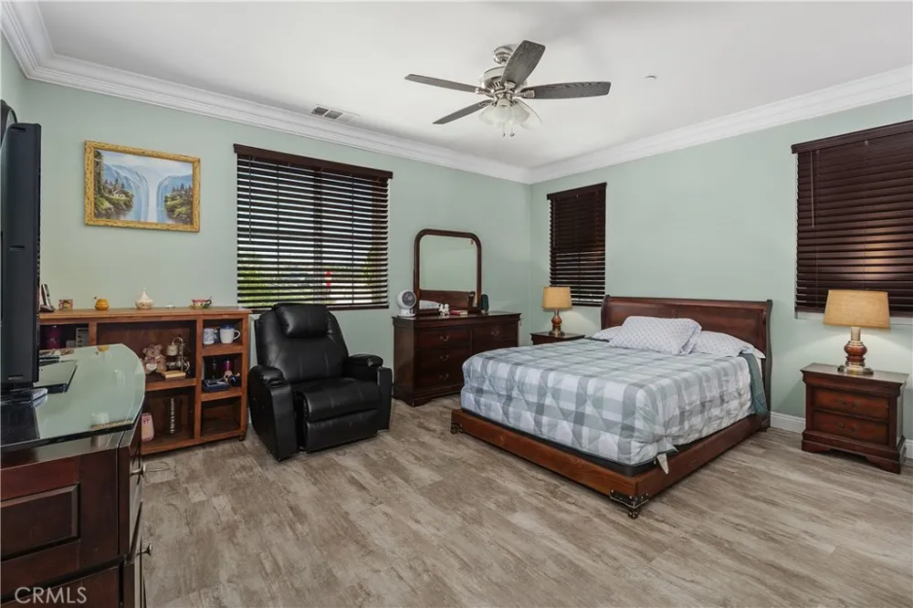 18044 Olivenhain Riverside, CA 92508