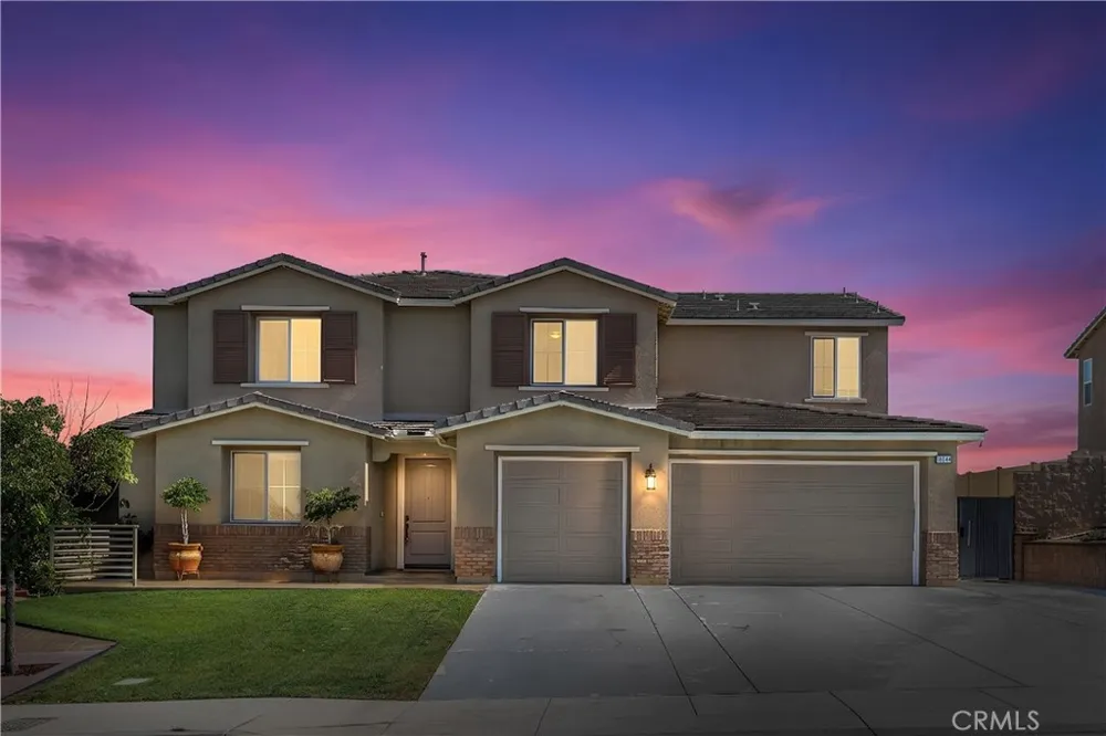 18044 Olivenhain Riverside, CA 92508