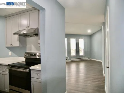 39470 Albany Cmn
