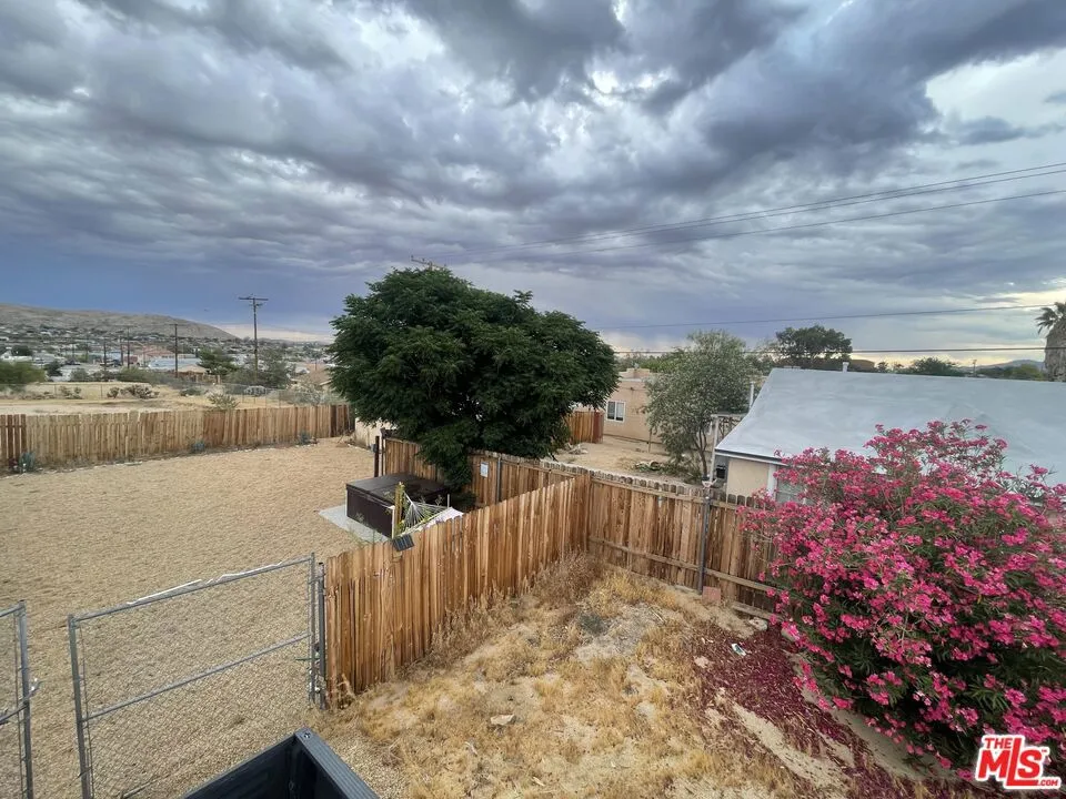 61750 Desert Air Road Joshua Tree, CA 92252