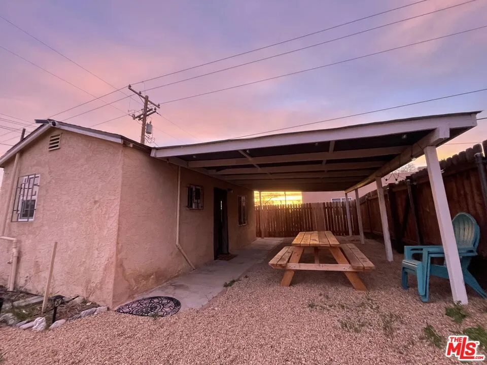 61750 Desert Air Road Joshua Tree, CA 92252