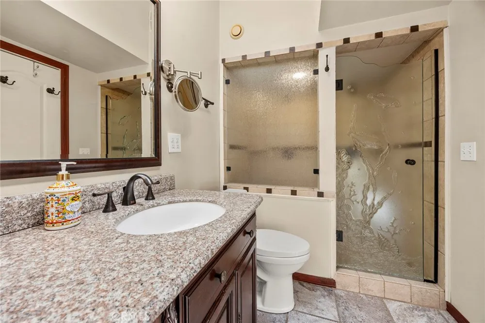2261 Papaya Drive La Habra Heights, CA 90631