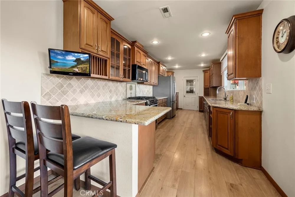 2261 Papaya Drive La Habra Heights, CA 90631