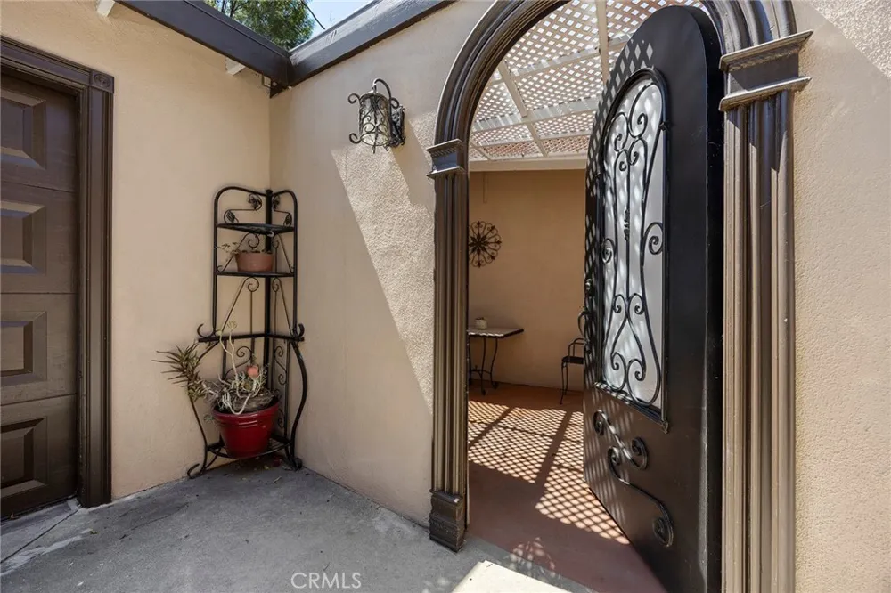 2261 Papaya Drive La Habra Heights, CA 90631