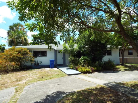 2600 SW 5th Street