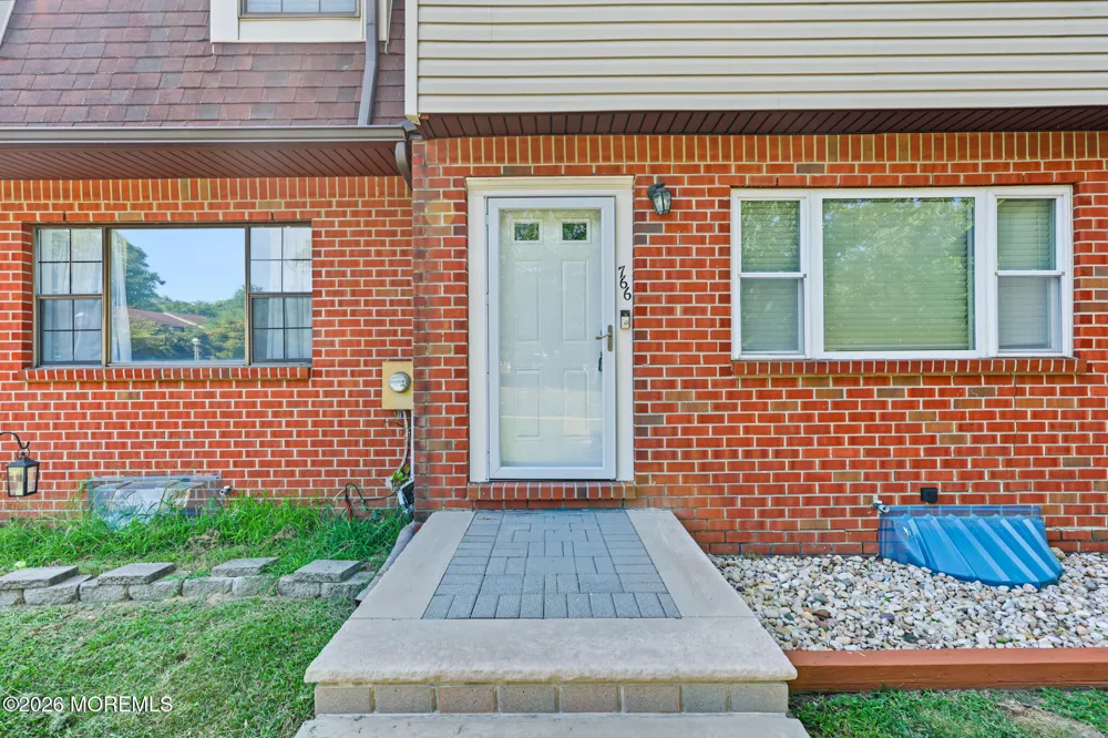 766 Kevin Court Brick, NJ 08724