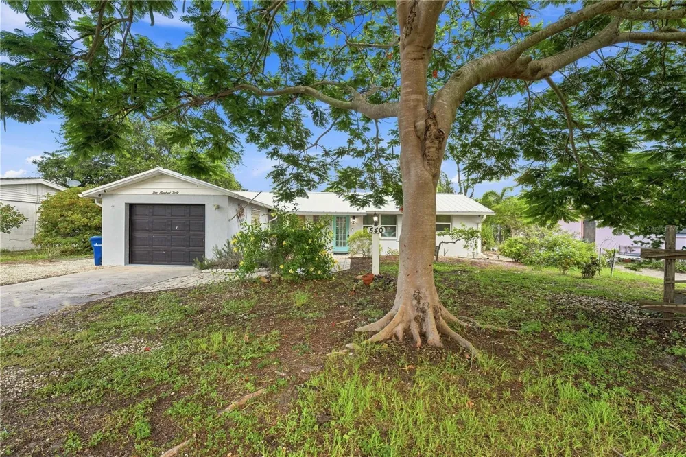 540 BLACKBURN STREET Englewood, FL 34223