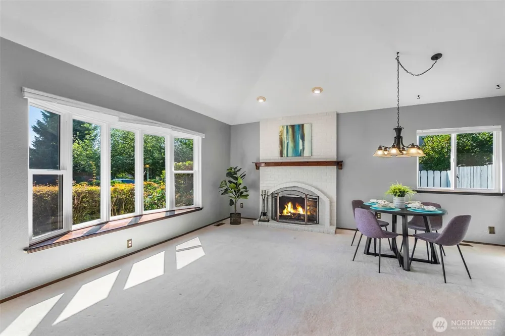 3902 Larchmont Avenue NE Tacoma, WA 98422