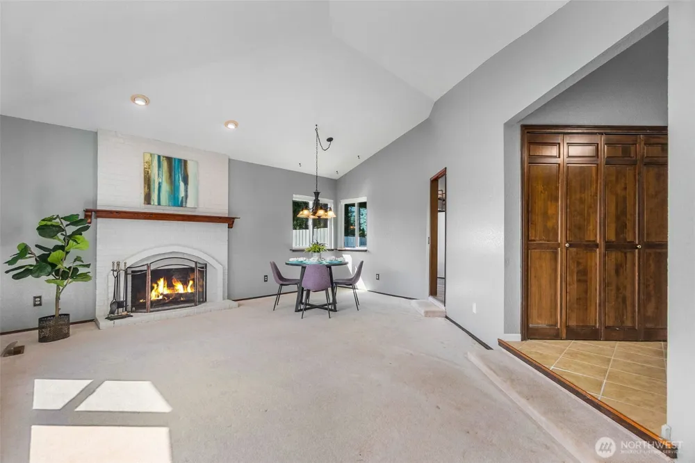 3902 Larchmont Avenue NE Tacoma, WA 98422