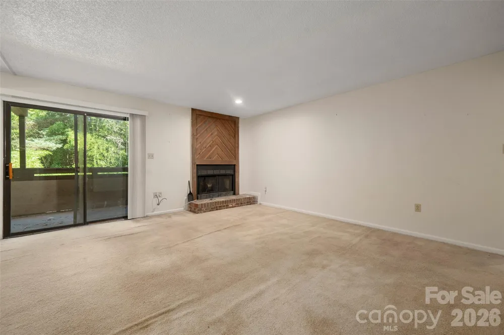 7203 Winery Lane Charlotte, NC 28227