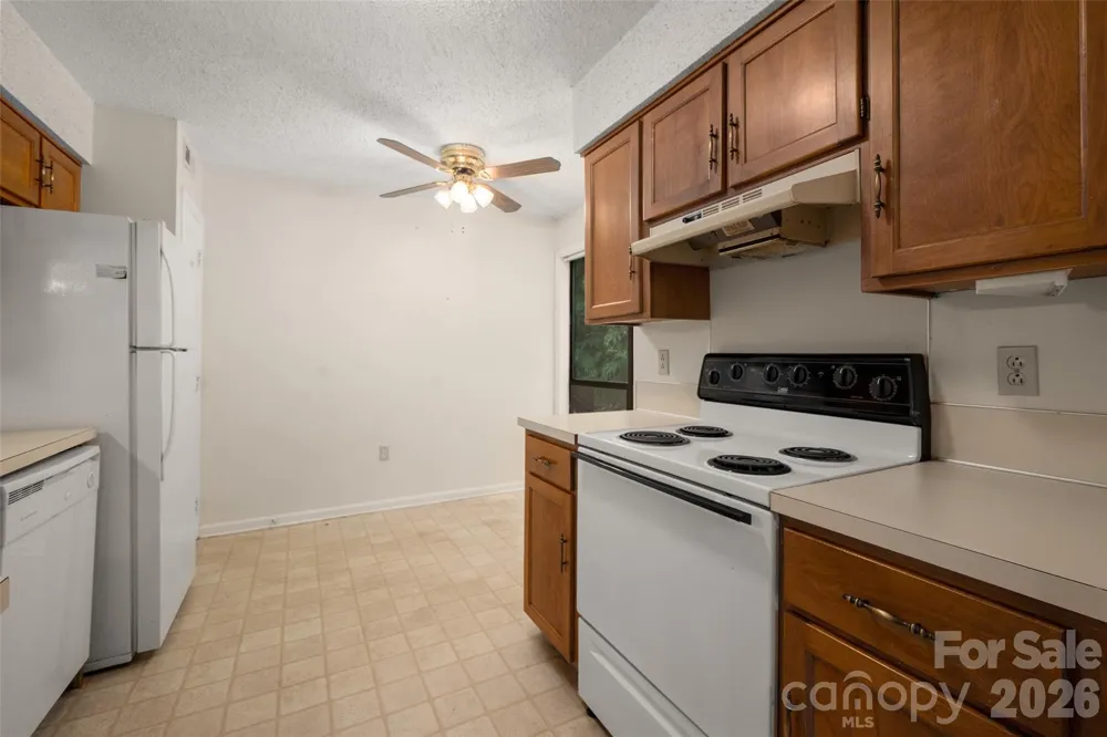 7203 Winery Lane Charlotte, NC 28227