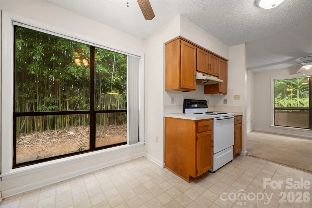7203 Winery Lane Charlotte, NC 28227