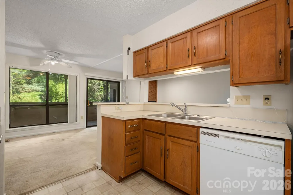 7203 Winery Lane Charlotte, NC 28227