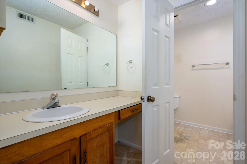 7203 Winery Lane Charlotte, NC 28227