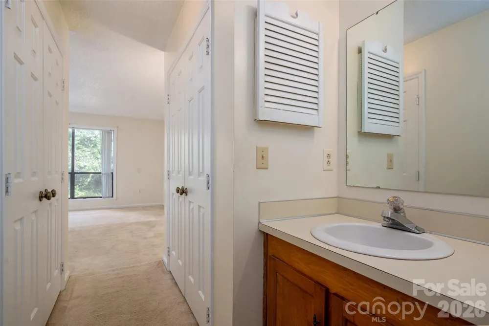 7203 Winery Lane Charlotte, NC 28227