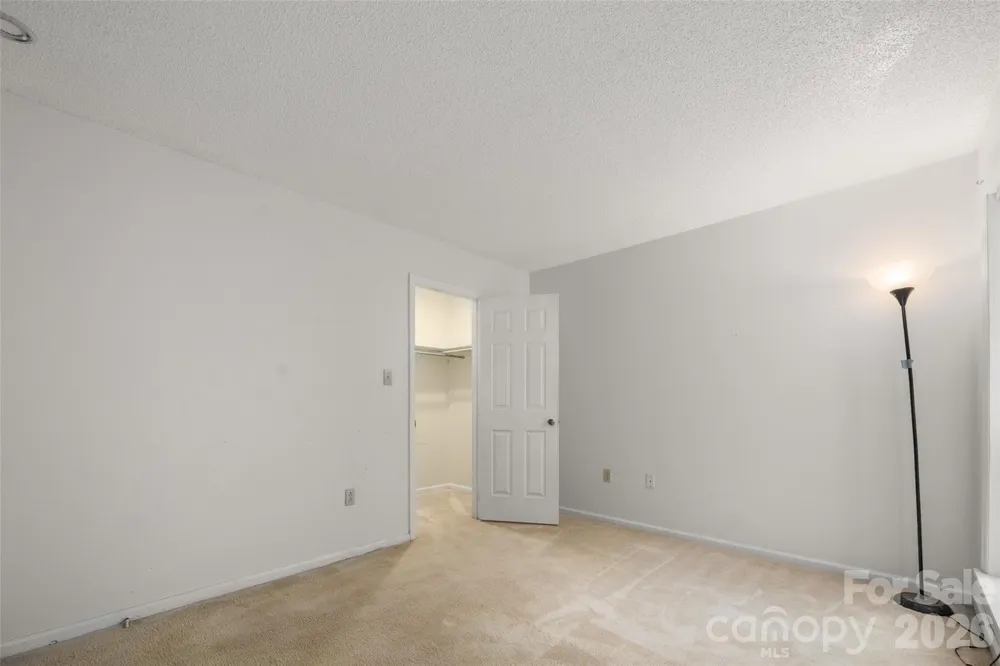7203 Winery Lane Charlotte, NC 28227