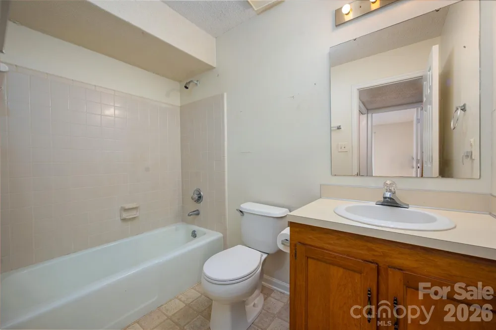 7203 Winery Lane Charlotte, NC 28227