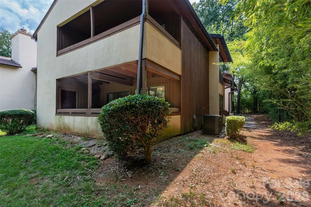7203 Winery Lane Charlotte, NC 28227