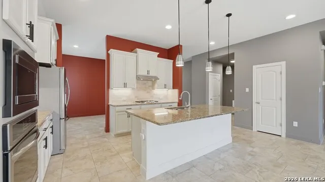 239 Bamberger Ave New Braunfels, TX 78132