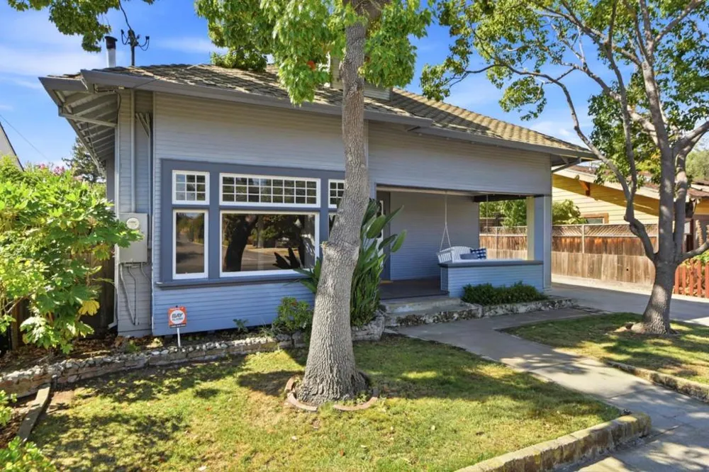 212 E Rincon Avenue Campbell, CA 95008