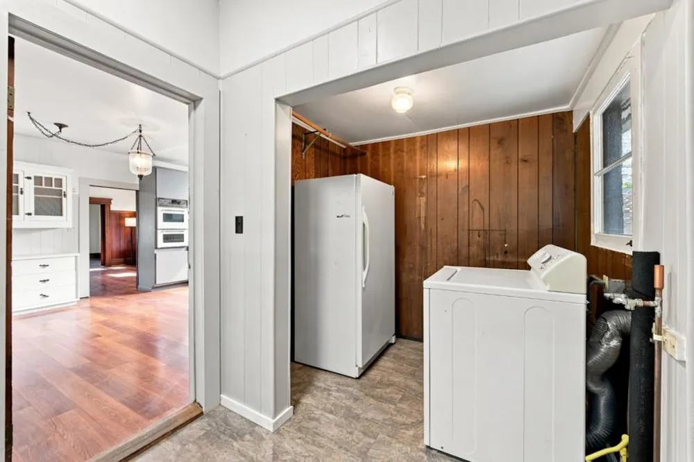 212 E Rincon Avenue Campbell, CA 95008