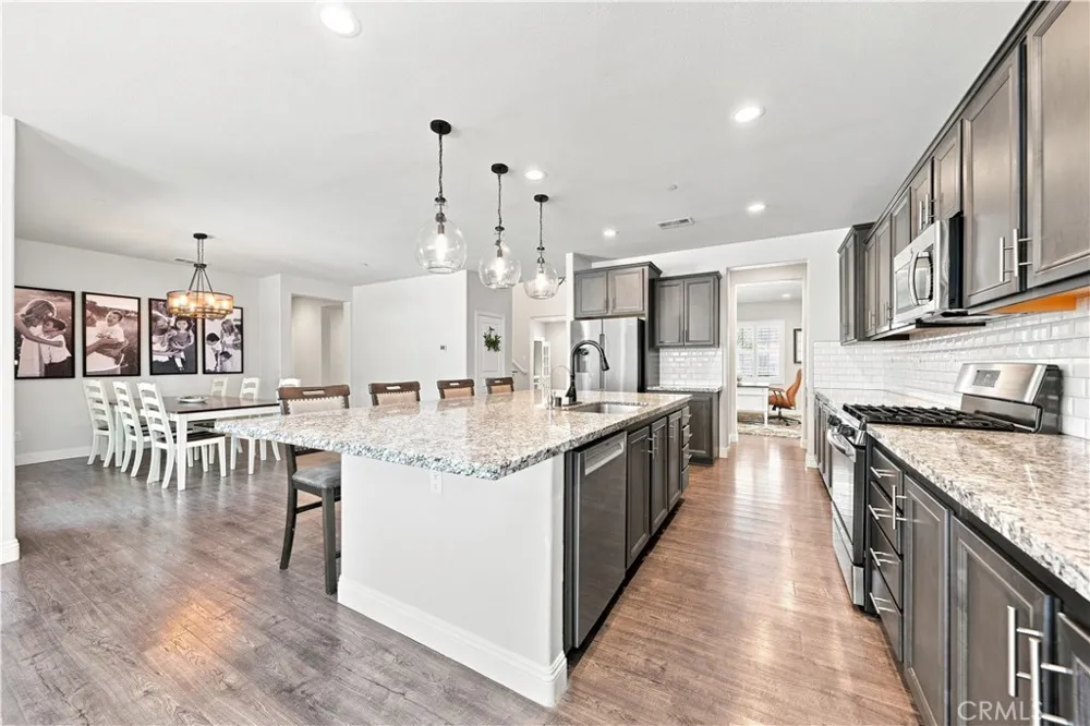 35155 Rockford Way Murrieta, CA 92563
