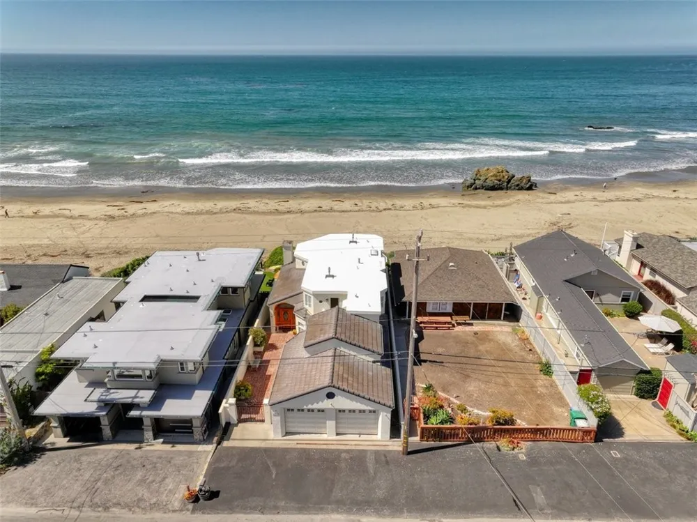 900 Pacific Cayucos, CA 93430