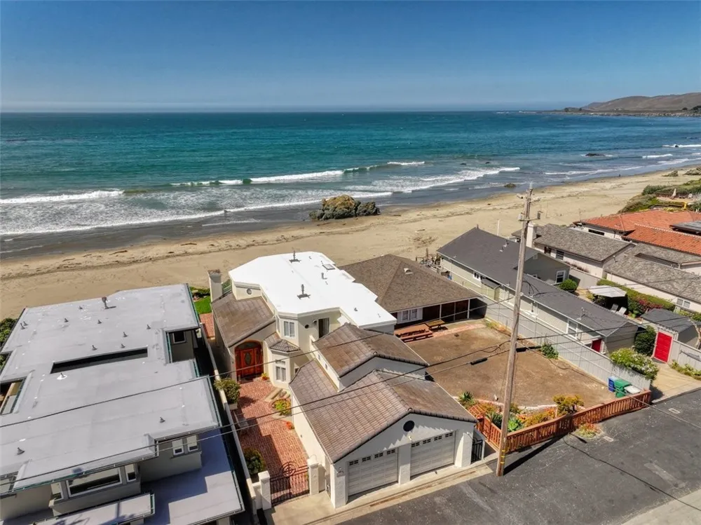900 Pacific Cayucos, CA 93430