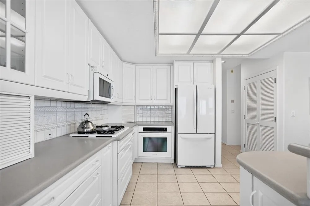 900 Pacific Cayucos, CA 93430