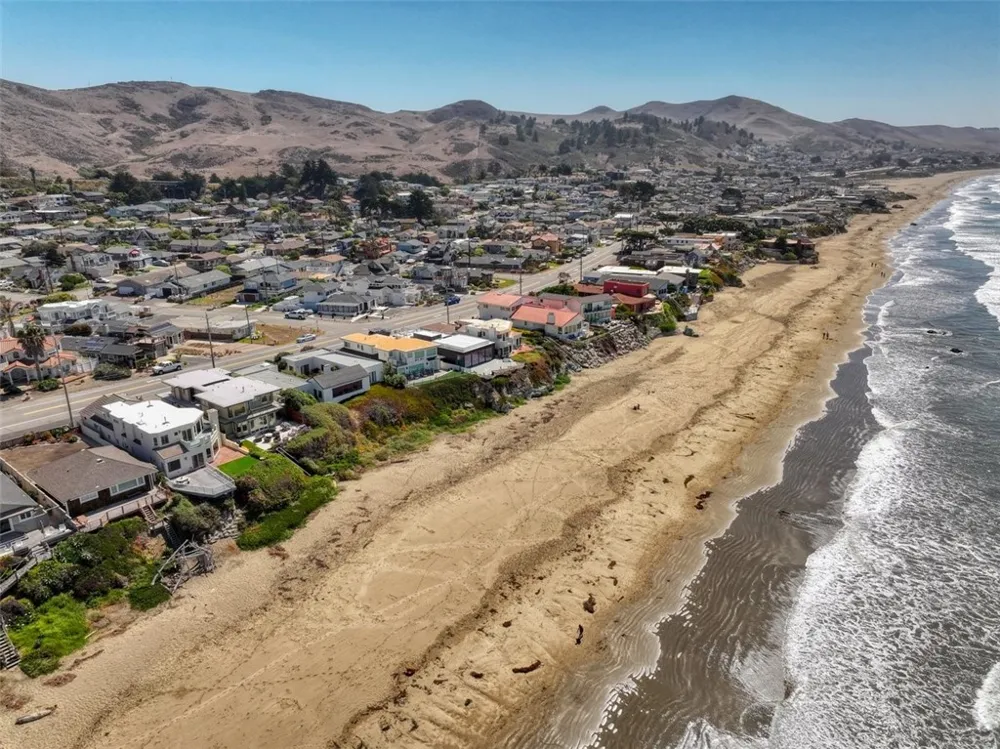 900 Pacific Cayucos, CA 93430