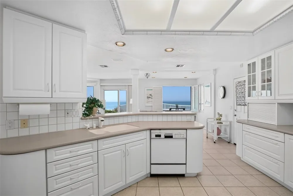 900 Pacific Cayucos, CA 93430