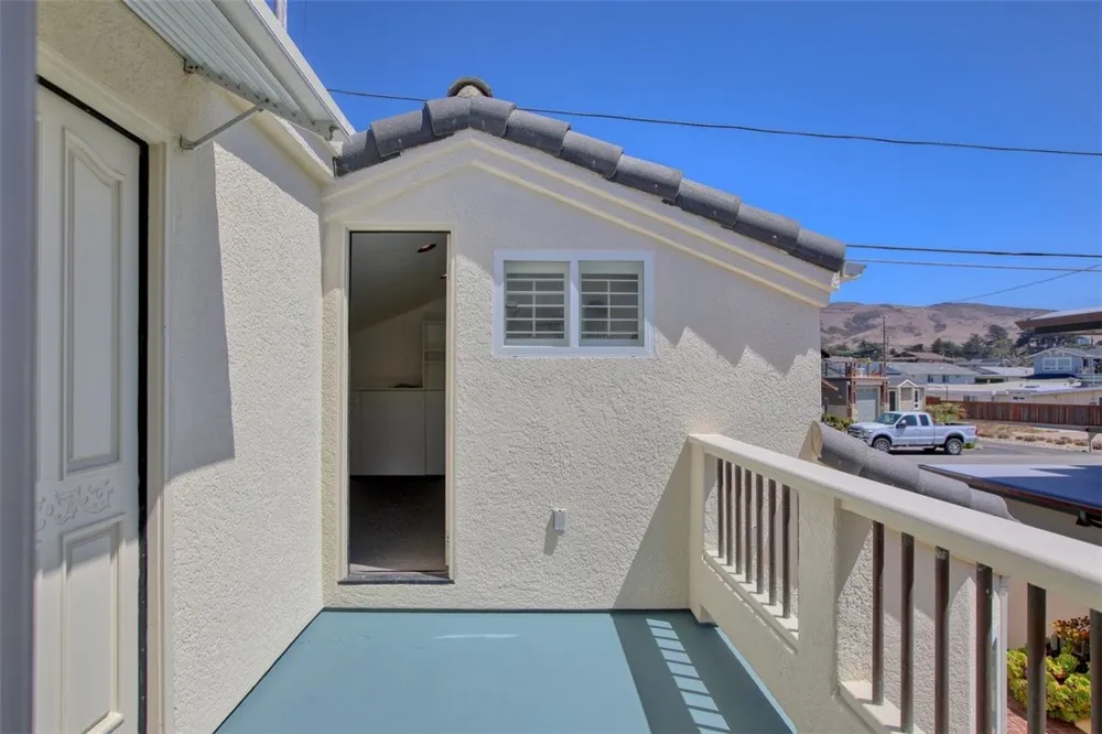 900 Pacific Cayucos, CA 93430