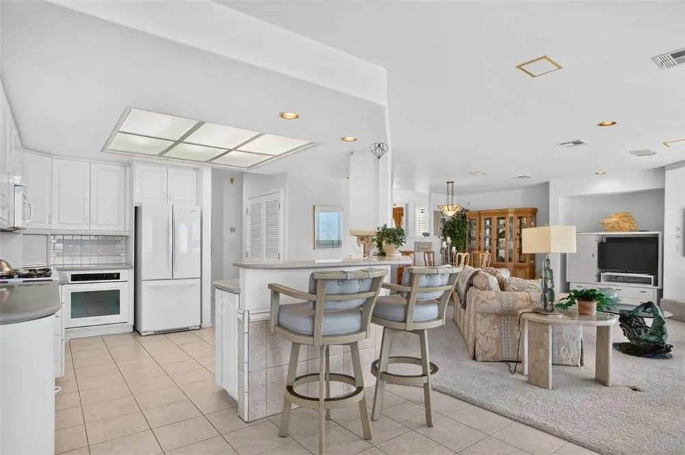 900 Pacific Cayucos, CA 93430