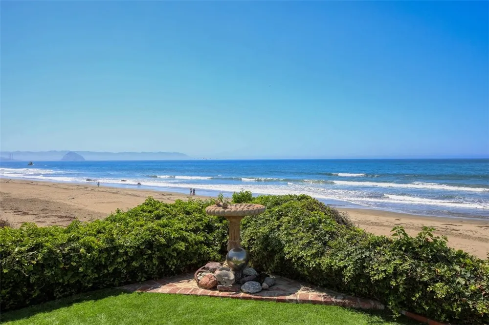 900 Pacific Cayucos, CA 93430