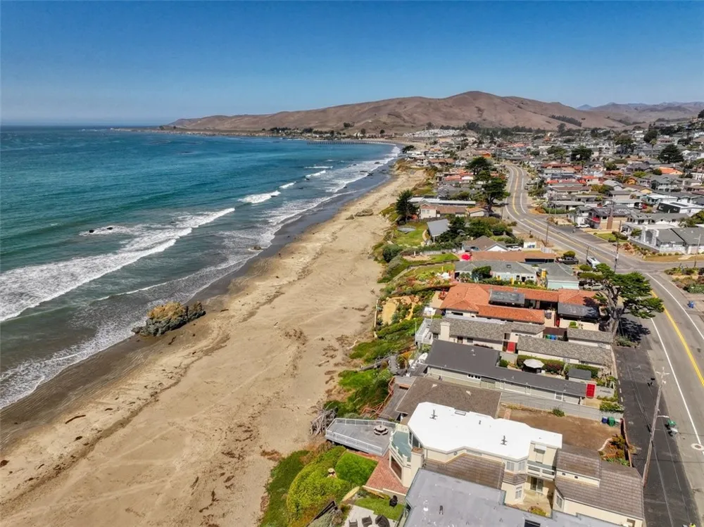 900 Pacific Cayucos, CA 93430