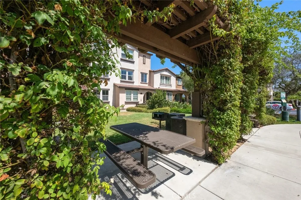 25 Castilla Rancho Santa Margarita, CA 92688