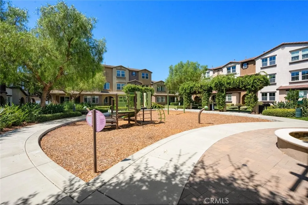 25 Castilla Rancho Santa Margarita, CA 92688