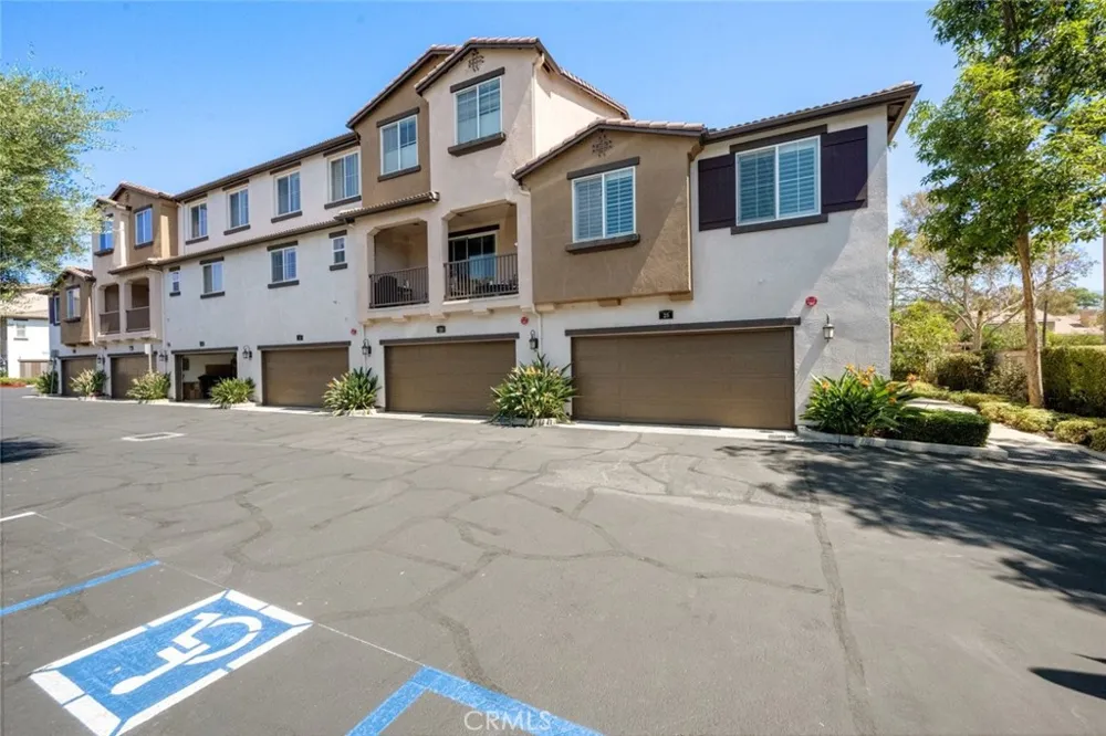 25 Castilla Rancho Santa Margarita, CA 92688