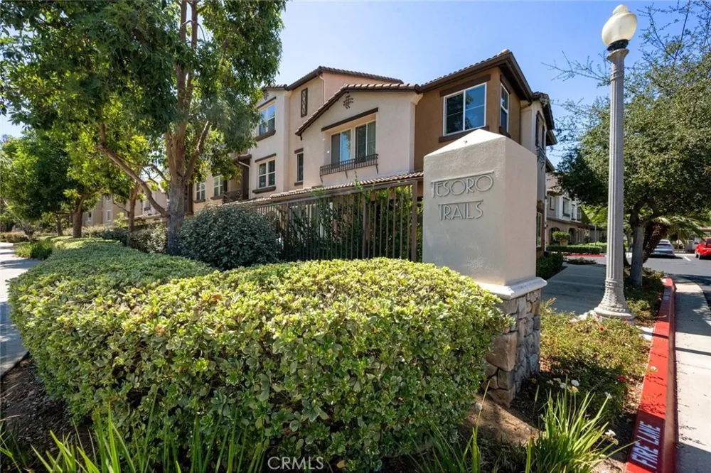 25 Castilla Rancho Santa Margarita, CA 92688