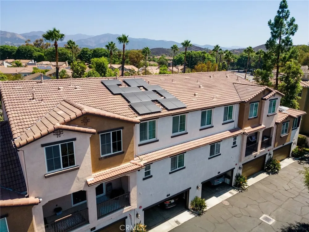 25 Castilla Rancho Santa Margarita, CA 92688
