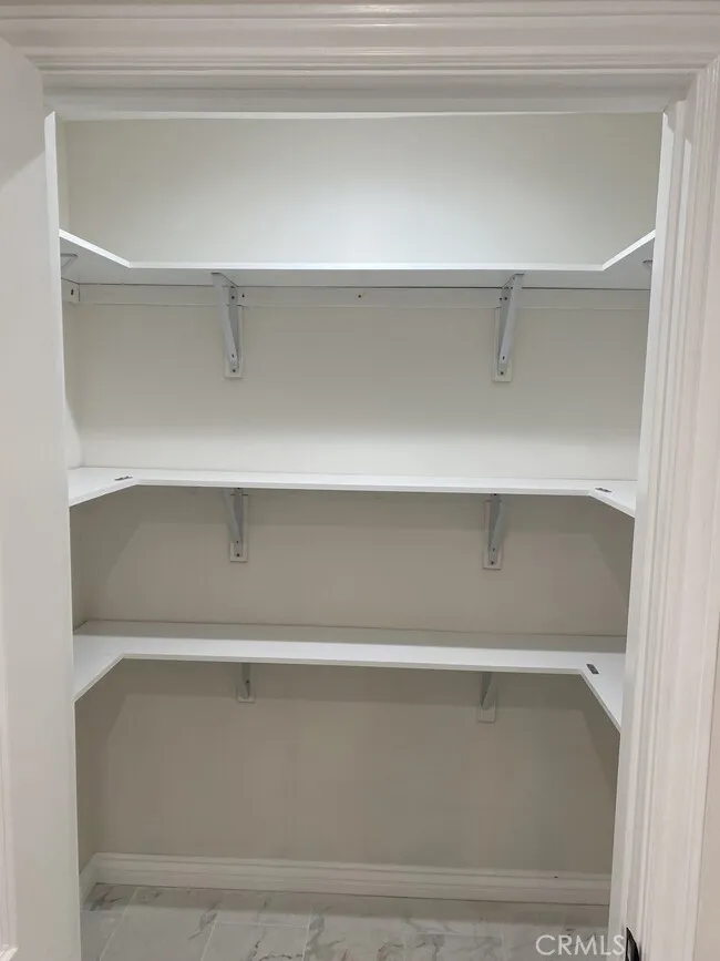 16747 Bermuda Granada Hills, CA 91344