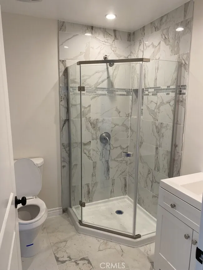 16747 Bermuda Granada Hills, CA 91344