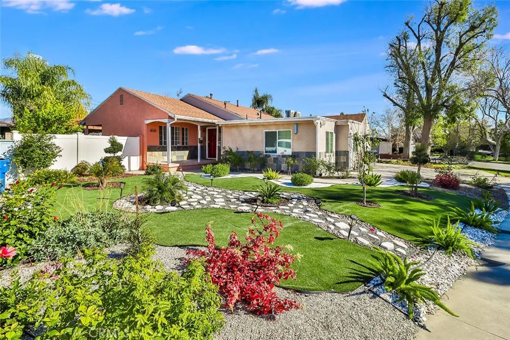 16747 Bermuda Granada Hills, CA 91344