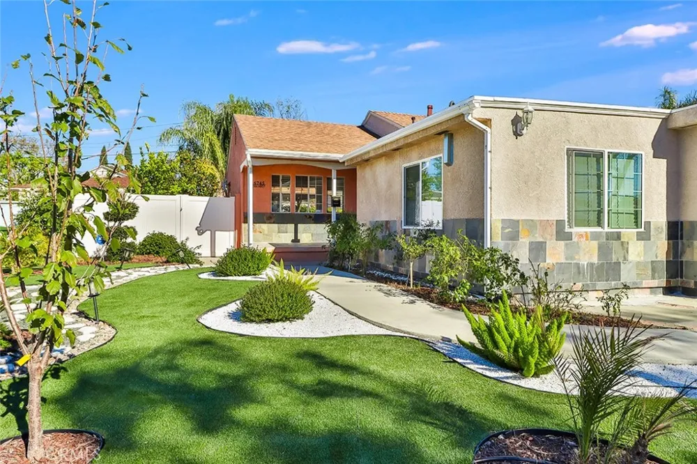 16747 Bermuda Granada Hills, CA 91344